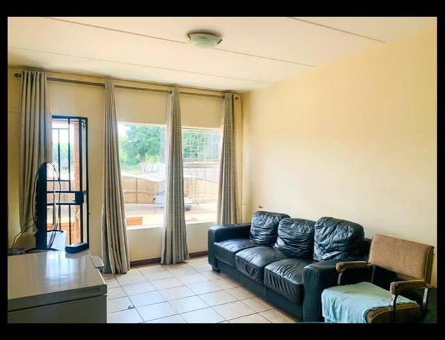 2 BEDROOM APARTMENT FOR SALE IN FLORIDA